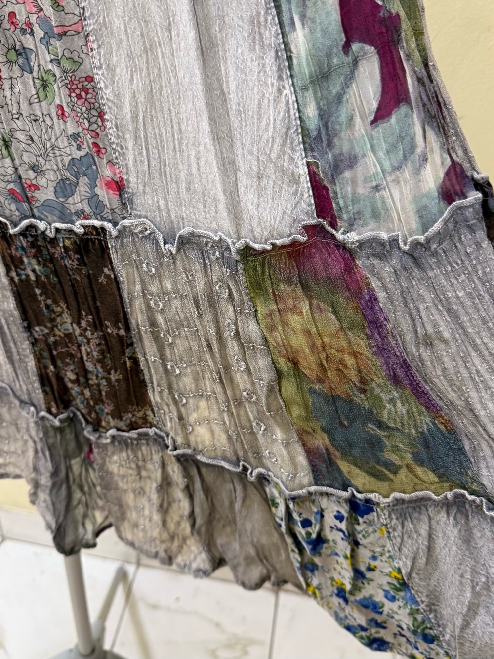 Boho Patchwork Tunic Top in Gray and Purple - Picture 5 of 8